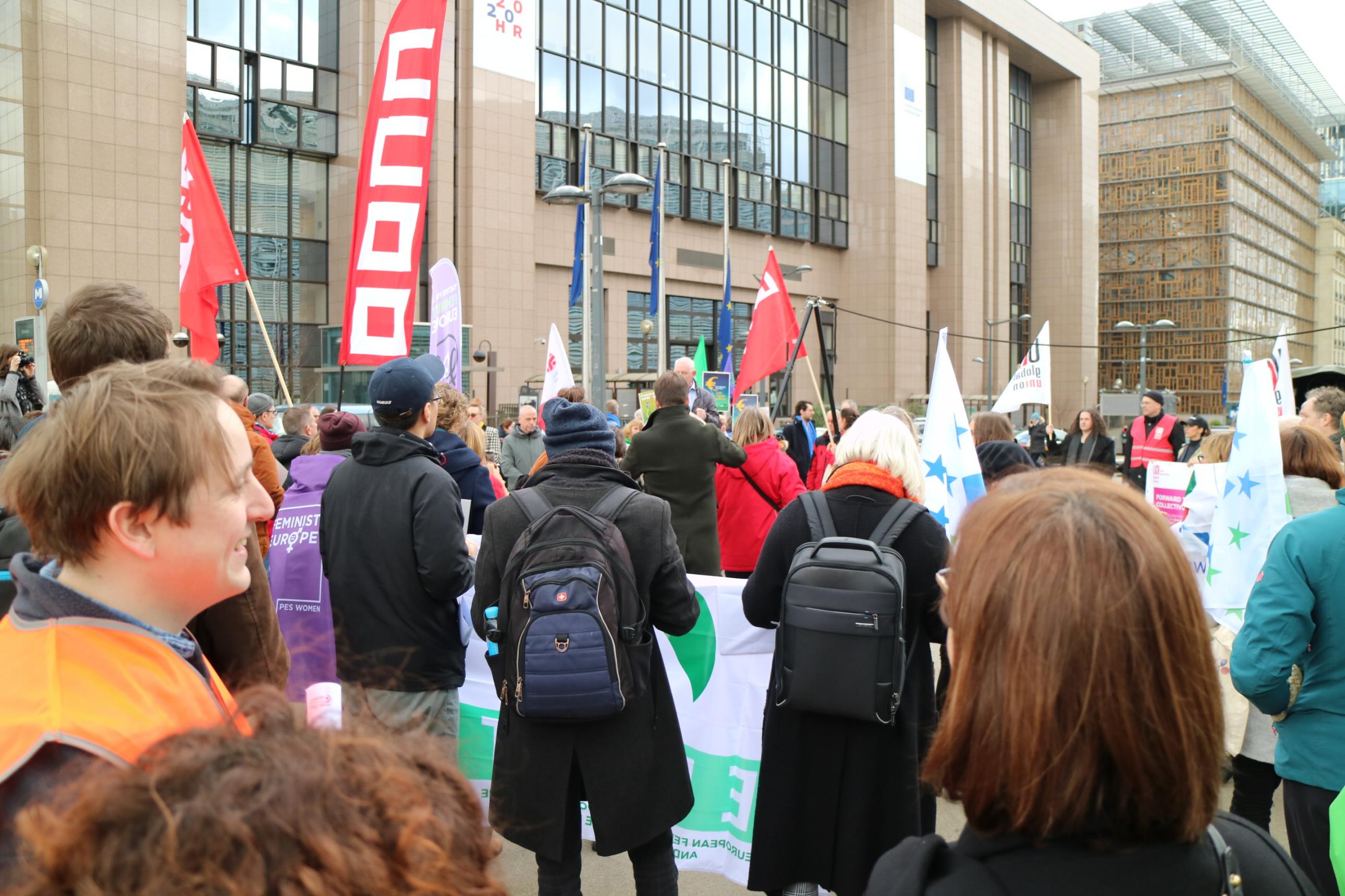 Protests in front of Council